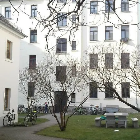 Bastians Apartment
